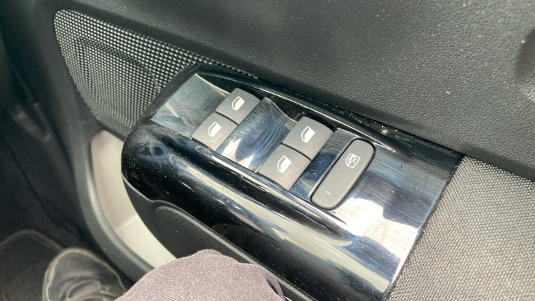 Citroen C3 1.2 PureTech Shine Plus 5dr Petrol Hatchback